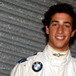 contract-signed:-daniel-ricciardo-changes-from-renault-to-mclaren!