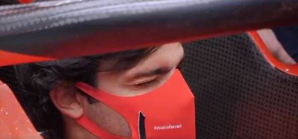 video:-the-first-working-day-of-carlos-sainz-in-maranello