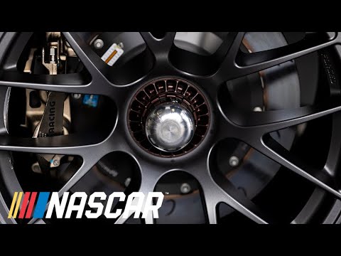 Larry Mac breaks down center lug wheels on Next Gen car | NASCAR